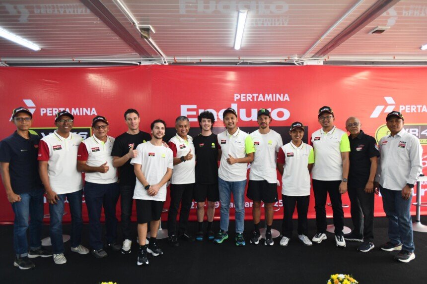 Pertamina Perkuat Dukungan untuk Pembalap Muda Indonesia melalui Pelatihan VR46 Riders Academy di Mandalika 2 Pertamina Perkuat Dukungan untuk Pembalap Muda Indonesia melalui Pelatihan VR46 Riders Academy di Mandalika