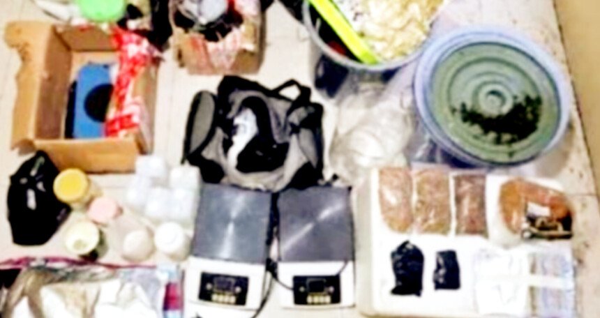 Polisi Gerebek Pabrik Narkoba di Depok, Empat Tersangka Diamankan