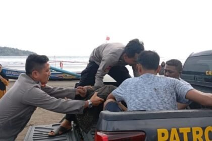 Bripka Anditya Munartono (35), gugur saat menjalankan tugas heroik menyelamatkan wisatawan yang nyaris tenggelam di Pantai Pangandaran (Dok. Istimewa)