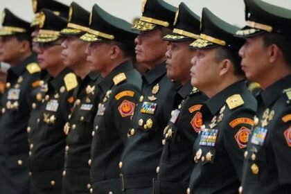Kasum TNI Terima Laporan Kenaikan Pangkat 97 Pati TNI dan Pimpin Sertijab di Mabes TNI