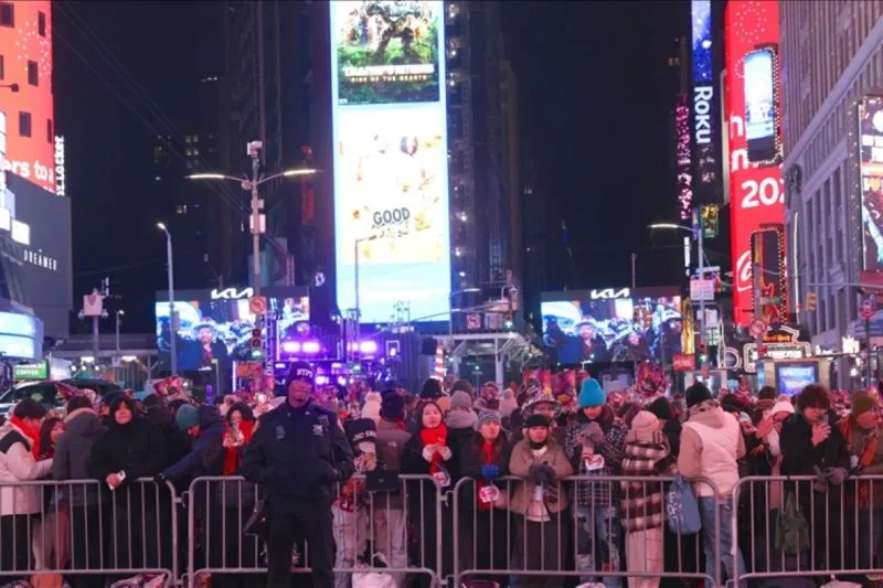 Ilustrasi Suasana Tahun Baru Prancis (Anadolu)