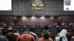Sidang Pleno MK (ANTARA)