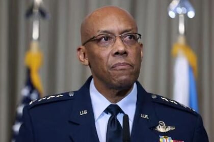 Presiden AS Donald Trump Pecat Jenderal CQ Brown Jr.