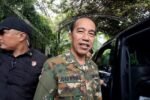 Presiden ke-7 Joko Widodo berangkat dari Solo dengan seragam Komcad untuk hadiri retreat kepala daerah di Akmil Magelang (Kompas)
