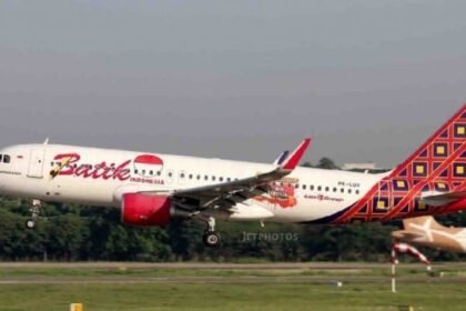 Pesawat Batik Air Mendarat Darurat di Palembang, Semua Penumpang Selamat