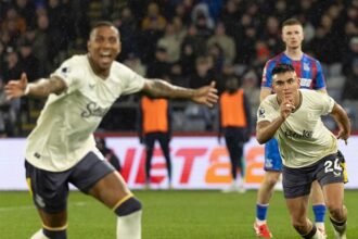 Alcaraz Gemilang, Everton Kembali Bersinar di Bawah Moyes dengan Kemenangan Epik