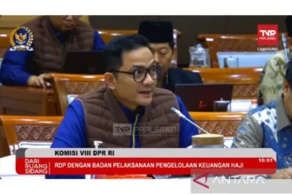 Kepala Pelaksana Badan Pengelola Keuangan Haji (BPKH) Fadlul Imansyah dalam rapat dengar pendapat (RDP) dengan Komisi VIII DPR RI (ANTARA)