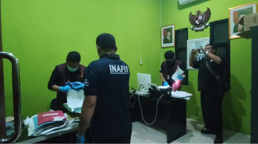 Bareskrim Polri Geledah Rumah dan Kantor Kades Kohod Terkait Pagar Laut (Dok. Istimewa)