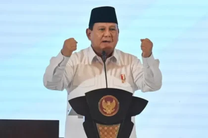 Prabowo Janjikan Turunkan Harga Tiket Pesawat dan Ongkos Haji