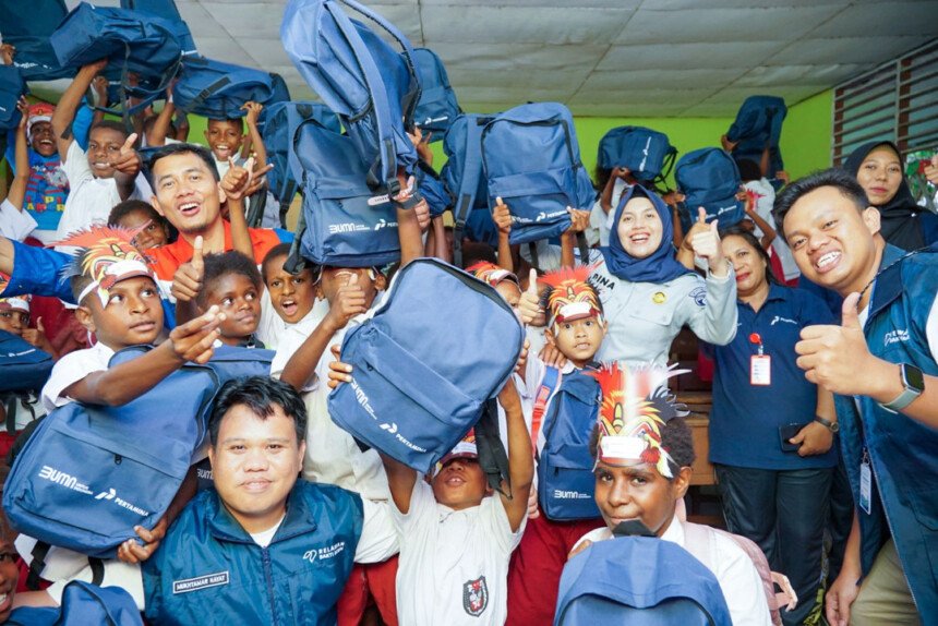 Relawan Bakti BUMN Menginspirasi Siswa Merauke Lewat Edukasi dan Makanan Bergizi (Dok. Pertamina)