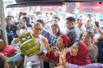 Menko Pangan Zulhas dan Mendag Budi Santoso Tinjau Stok LPG 3 Kg, Pastikan Distribusi Kembali Lancar
