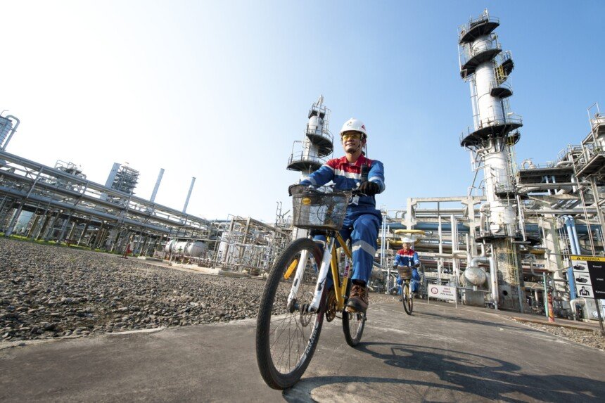 Pertamina Dinobatkan sebagai Perusahaan Terbaik No. 1 di Indonesia 2025 oleh TIME dan Statista 2 Pertamina Dinobatkan sebagai Perusahaan Terbaik No. 1 di Indonesia 2025 oleh TIME dan Statista