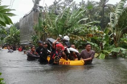 Banjir di Lombok Barat Rendam Tiga Kecamatan, Ribuan Warga Terdampak