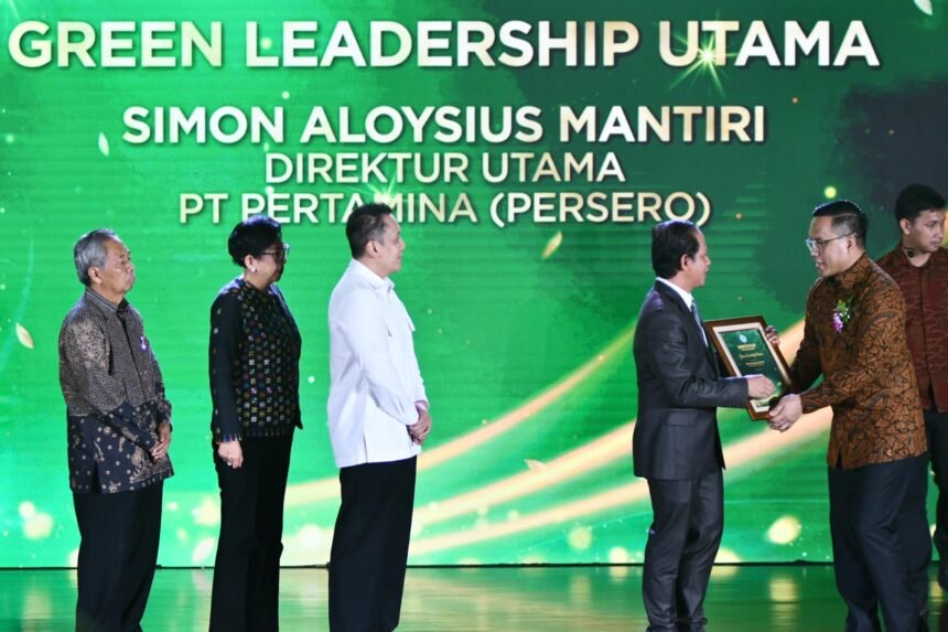 Komitmen untuk Lingkungan Keberlanjutan, Pertamina Raih Penghargaan PROPER Kementerian Lingkungan Hidup 2 Komitmen untuk Lingkungan Keberlanjutan, Pertamina Raih Penghargaan PROPER Kementerian Lingkungan Hidup