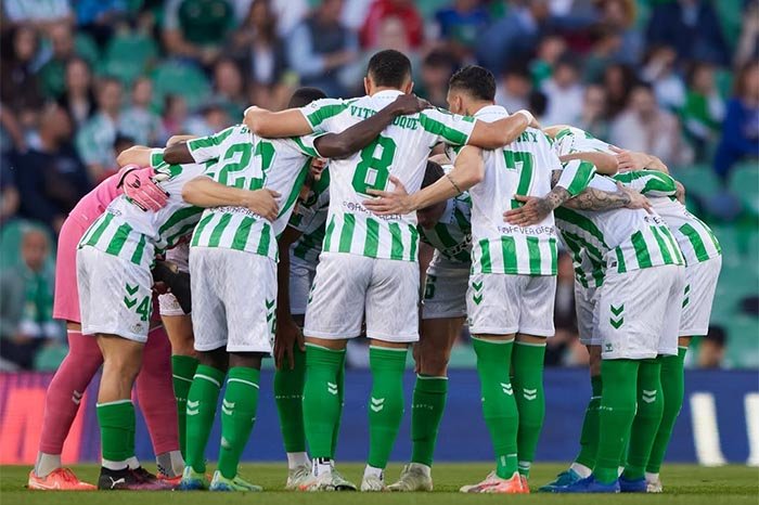 Real Betis Lolos ke 16 Besar Conference League, Tantang Chelsea atau Guimaraes