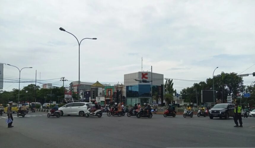 Arus Mudik di Jalur Pantura Cirebon Padat, 1.000 Motor Melintas per 15 Menit