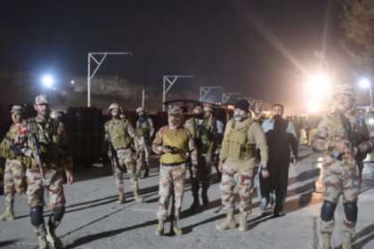 Drama Mencekam! 100 Sandera Dibebaskan dari Serangan Kereta di Pakistan