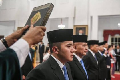 Seskab Teddy Naik Pangkat dari Mayor Jadi Letnan Kolonel (Dok. Istimewa)