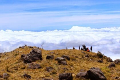 Profil Gunung Bawakaraeng : Destinasi Menarik Bagi Pendaki dengan Pemandangan Spektakuler
