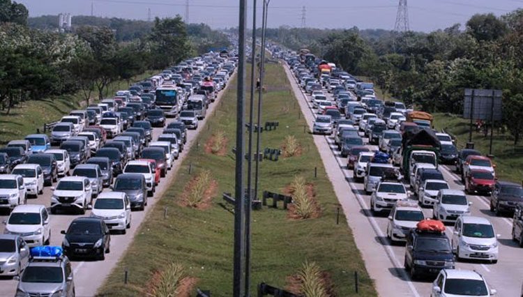 Puncak Arus Mudik Lebaran
