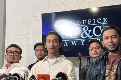 Abidzar Al-Ghifari Layangkan Somasi untuk Netizen Penghina Umi Pipik (Dok. Istimewa)