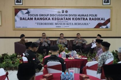 Diskusi publik bertema “Terorisme Musuh Kita Bersama” digelar Polri bersama masyarakat dan tokoh agama di Magelang sebagai strategi tangkal radikalisme berbasis digital.