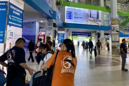 Lonjakan Penumpang Serbu Terminal Feri Batam Saat Libur Panjang Paskah 14 Terminal Feri Internasional Batam Centre (Dok. Antara)