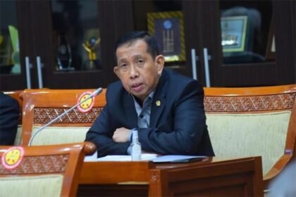 Anggota Komisi III DPR RI, Saffarudin, menegaskan pentingnya penegakan hukum atas dugaan pelanggaran HAM dan eksploitasi anak dalam kasus Oriental Circus Indonesia saat rapat di Gedung DPR, Senayan, Jakarta.