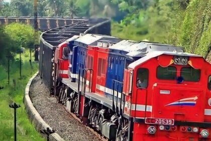 KAI perkuat angkutan energi nasional dengan pembelian 54 lokomotif baru dari AS. Langkah ini memperkuat logistik batu bara untuk PLTU di Jawa-Bali.