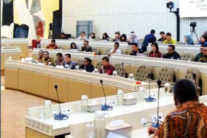 Wamendagri Ribka Haluk tegaskan pemerintah daerah harus disiplin dalam pengangkatan PPPK sesuai aturan pusat.