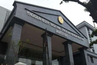Erintuah Damanik dan Mangapul, dua mantan hakim PN Surabaya, kembalikan uang suap Rp1,9 miliar, kasus suap vonis bebas Ronald Tannur masih bergulir.