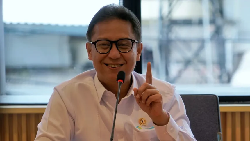 Gaji Rp15 Juta Jadi Kunci Sehat dan Pintar? Menkes Ungkap Alasannya!