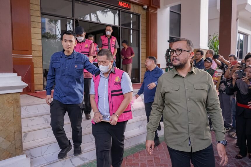 Mega Korupsi PDNS, Jejak Suap dan Penyimpangan Rp959 Miliar Terkuak 2 Mega Korupsi PDNS, Jejak Suap dan Penyimpangan Rp959 Miliar Terkuak