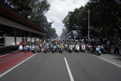 Ribuan Scooterist Padati Jakarta Mods Mayday ke-15, Rayakan 25 Tahun Warriors Jakarta