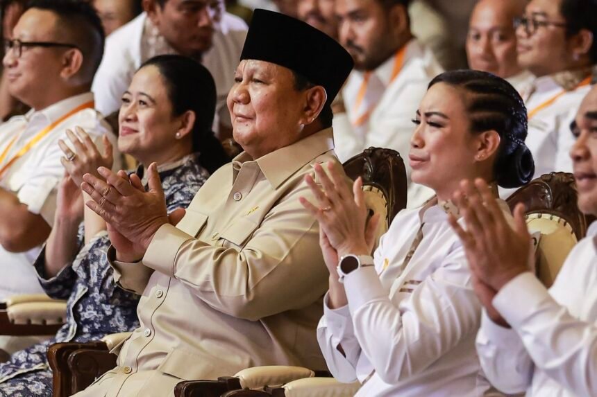Prabowo Ingatkan Kader: Cukup Kerja Nyata, Bukan Sorakan "Dua Periode"