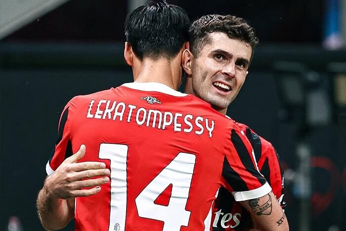AC Milan bangkit di babak kedua dan taklukkan Bologna 3-1 lewat aksi gemilang Santiago Gimenez dan Pulisic.
