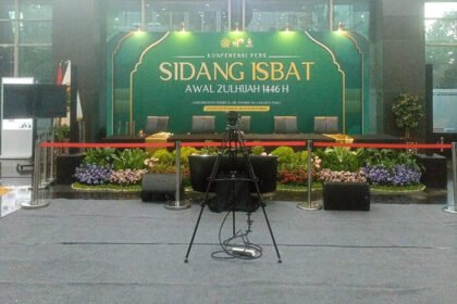 Saksikan secara langsung sidang isbat penetapan 1 Zulhijah 1446 H dan Idul Adha 2025 melalui live streaming YouTube resmi Kemenag RI hari ini, Selasa (27/5/2025).