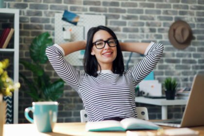 Jelajahi ramalan shio besok Rabu, 7 Mei 2025! Dari lonjakan karier hingga percikan asmara, temukan prediksi mendalam untuk 12 shio yang siap memandu langkah Anda menuju hari penuh kemenangan!