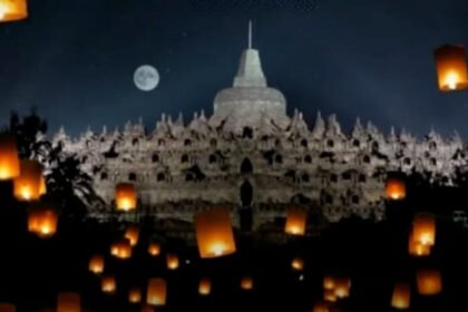 50 ucapan Hari Raya Waisak 2025, perayaan suci umat Buddha yang memperingati kelahiran, pencerahan, dan wafatnya Siddharta Gautama.