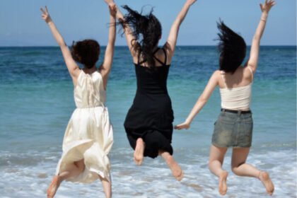 Sambut Minggu, 11 Mei 2025 dengan energi penuh hoki! Cek ramalan shio besok untuk panduan mendalam tentang karier, asmara, keuangan, kesehatan, dan lebih!