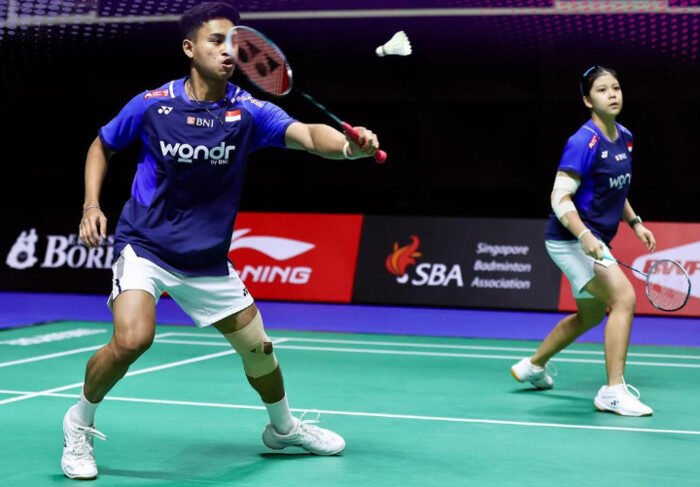 Jafar/Felisha tampil penuh semangat namun harus mengakui keunggulan wakil China di perempat final Singapore Open 2025.