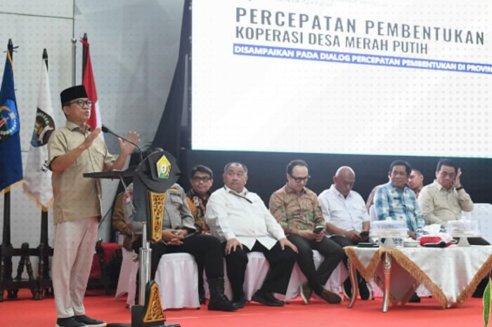 Mendes PDT Yandri Susanto menyebutkan dana desa bisa digunakan untuk pengurusan akta notaris Koperasi Merah Putih.