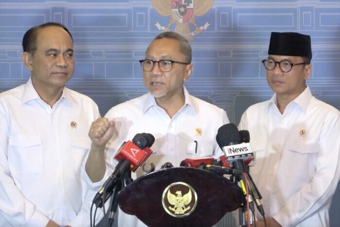 Menteri Koordinator Bidang Perekonomian dan Pangan, Zulkifli Hasan (Zulhas), menyampaikan bahwa Kopdes siap memangkas dominasi tengkulak dan rentenir.