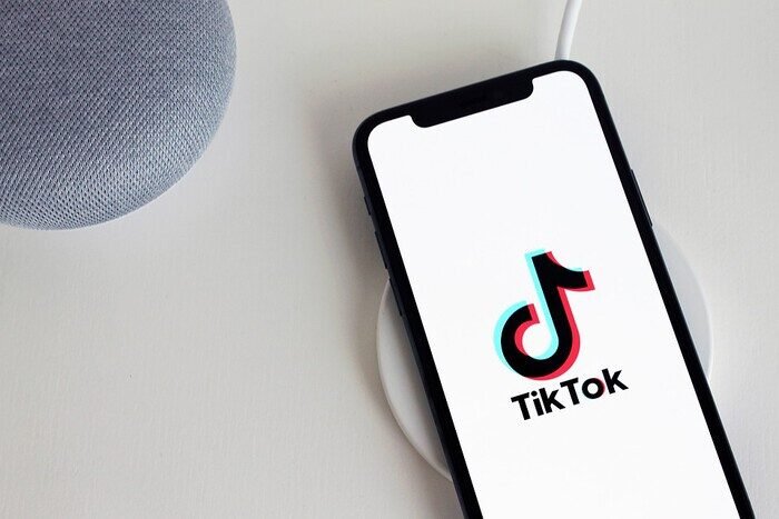 TikTok kena denda setara Rp9,8 triliun di Eropa karena lalai lindungi data pengguna—nasib global aplikasi ini kian terguncang.