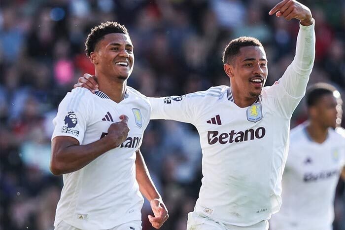 Penyerang Aston Villa Ollie Watkins menjadi penentu kemenangan lewat gol dramatis pada menit tambahan babak pertama saat menghadapi Bournemouth di pekan ke-36 Premier League.