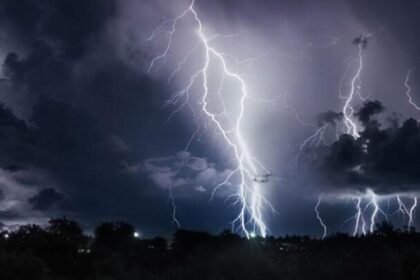 Prakiraan Cuaca10 Juni, BMKG: Peringatkan Hujan Disertai Petir dan Angin Kencang