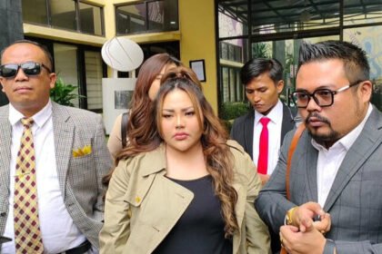 Lisa Mariana dan tim kuasa hukumnya saat di Komnas Perempuan Jakarta Pusat, Selasa 24 Juni 2025 (Dok. Istimewa)