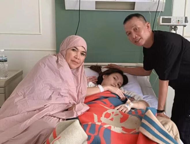 Penyanyi dangdut Ayu Ting Ting tengah berbaring di rumah sakit (Dok. Instagram)
