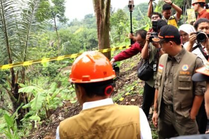 BNPB Bergerak Cepat Tangani Bencana Pergerakan Tanah di Purwakarta