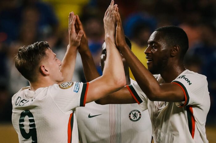 Chelsea rayakan kemenangan 3-0 atas Esperance di laga terakhir Grup D Piala Dunia Antarklub 2025.